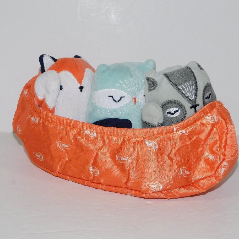 Manhattan Toy Camp Acorn Canoe Buddies Animal Baby Toy Rattle Chime Soft Stuffed